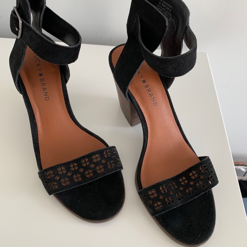Lucky Brand Sandles